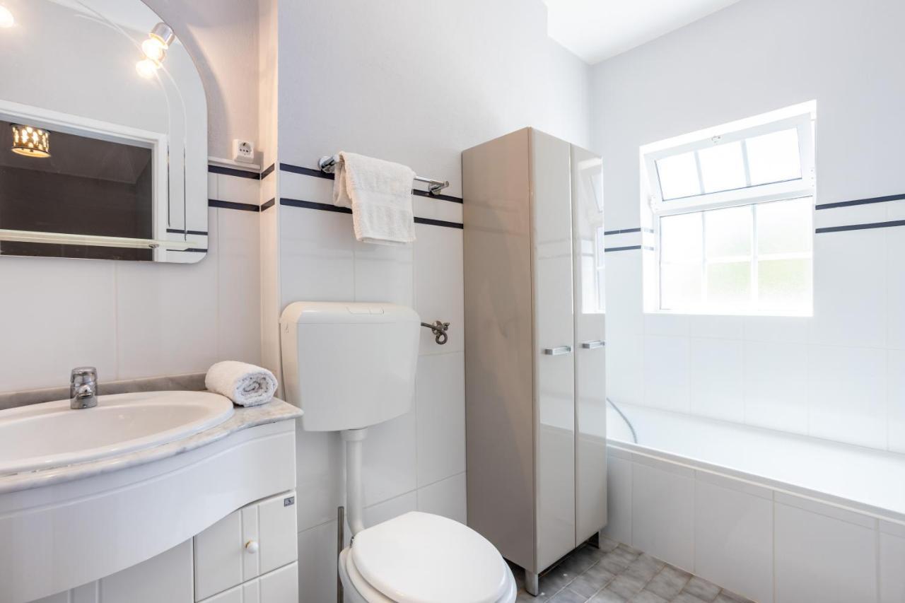 Newly Renovated 2 Bedroom Townhouse - Close To Salema Beach Zewnętrze zdjęcie