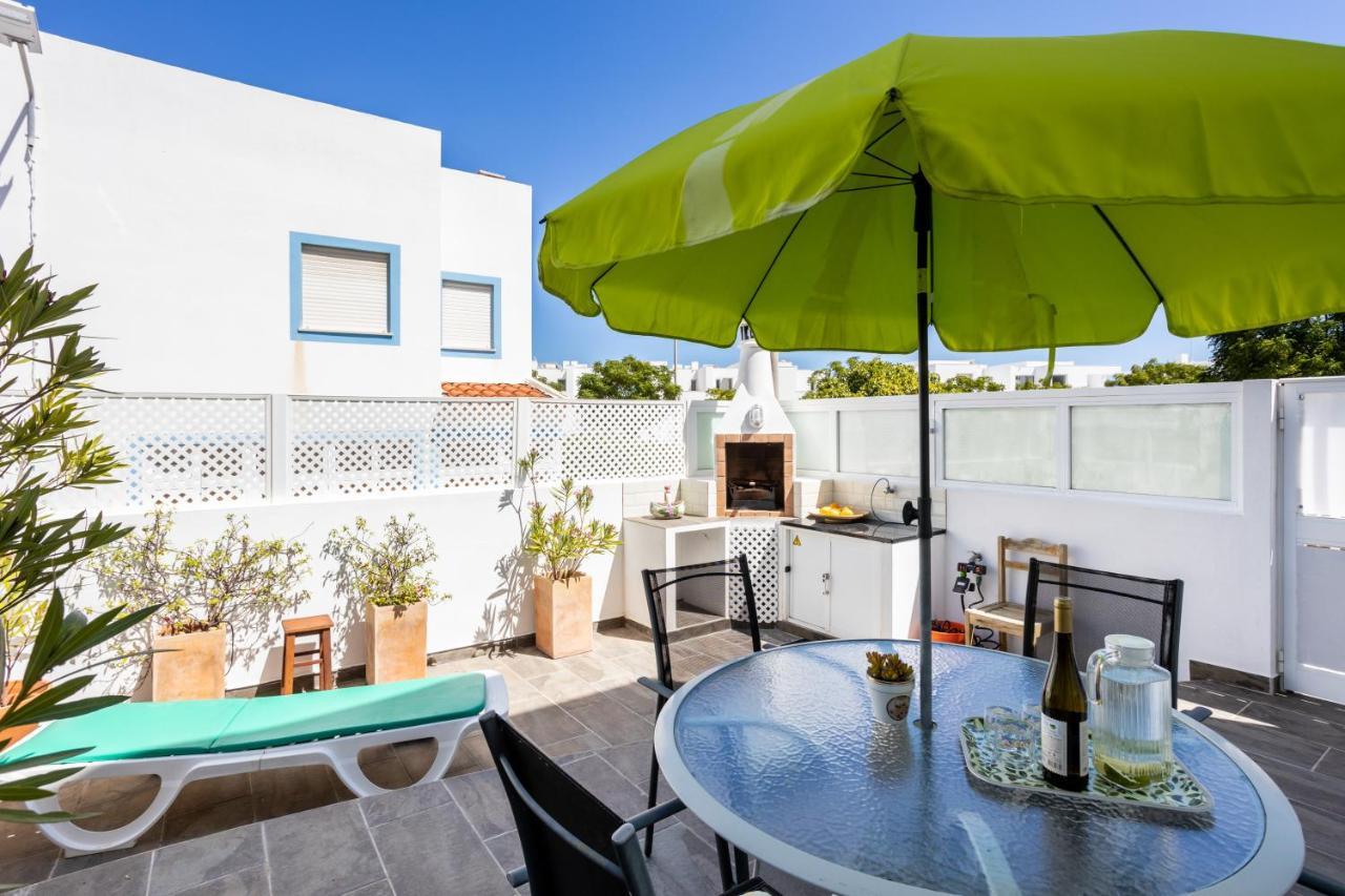 Newly Renovated 2 Bedroom Townhouse - Close To Salema Beach Zewnętrze zdjęcie